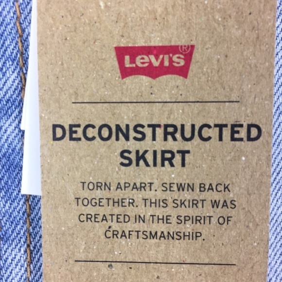 Levis Distressed size 30 Blue Jean Skirt - Picture 5 of 6